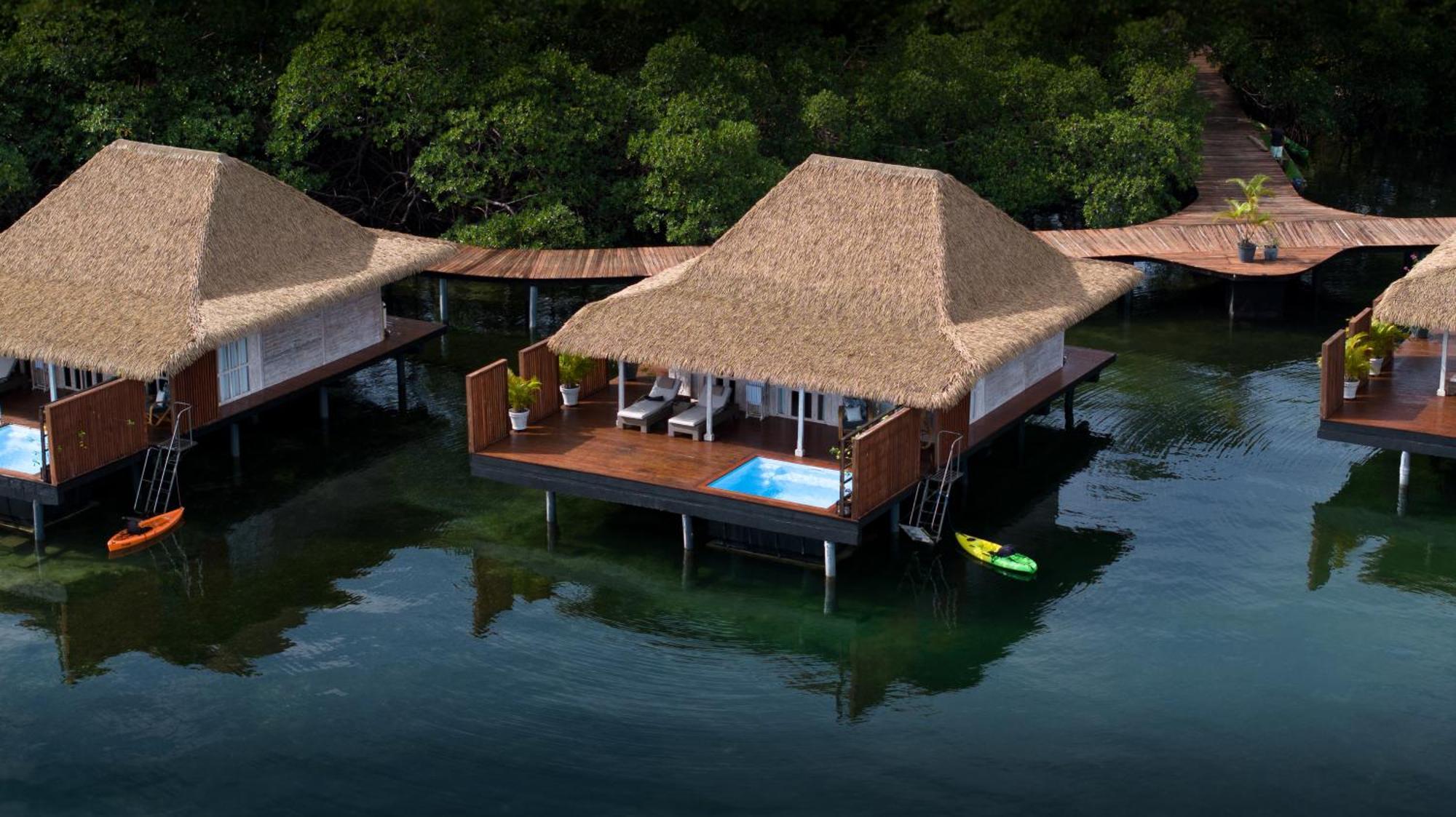 Water Window Villa